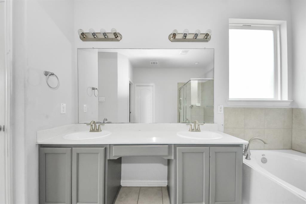 12714 Birsemore Loch Drive, Humble, Texas image 28