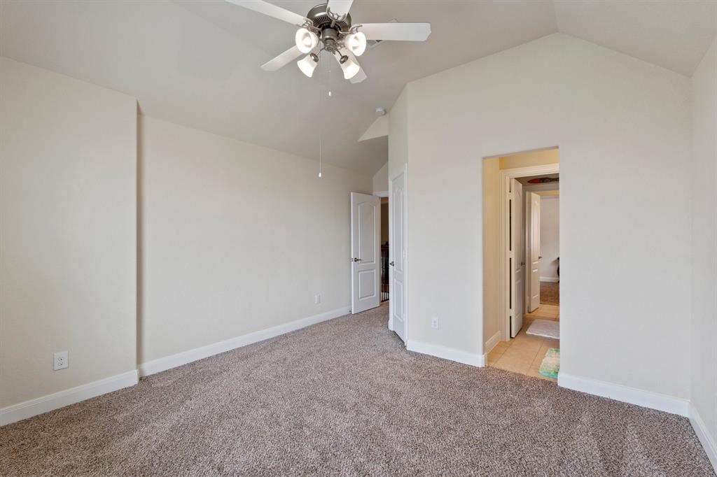 202 Bentwater Lane, Clute, Texas image 37