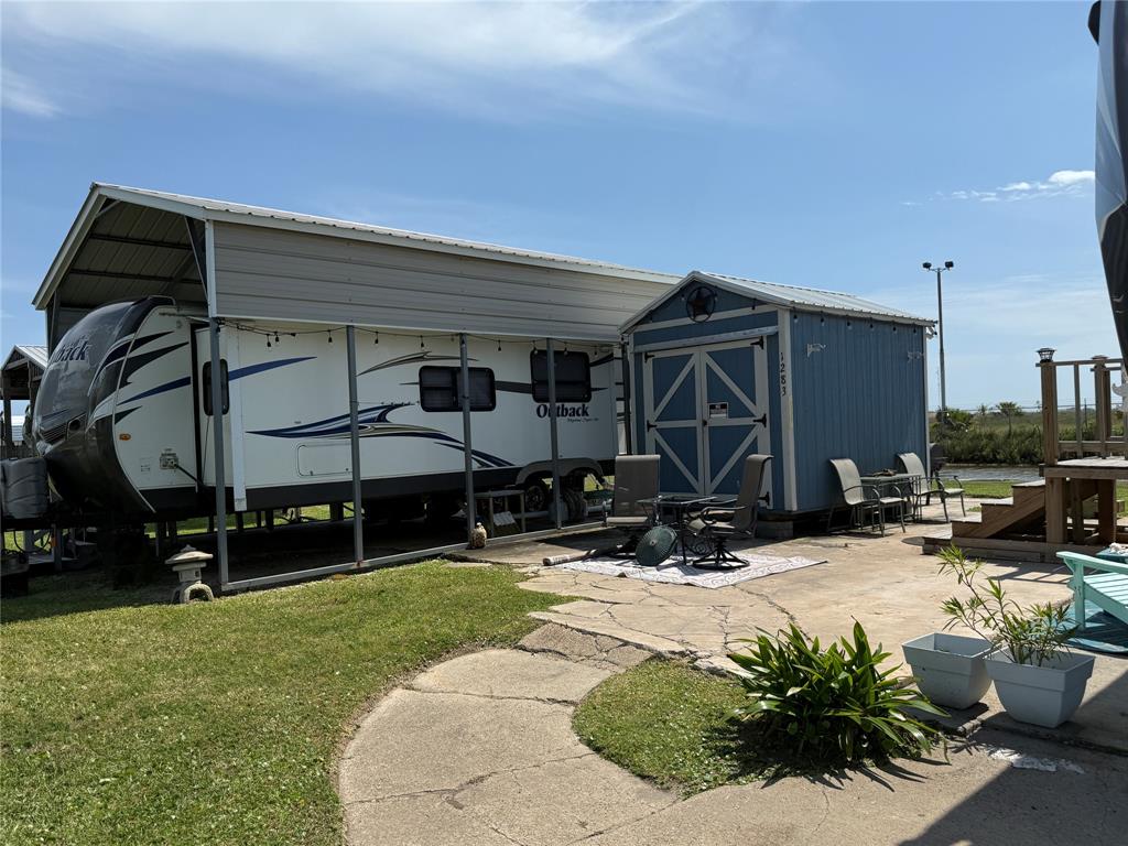 1283 N Monkhouse Drive, Port Bolivar, Texas image 13