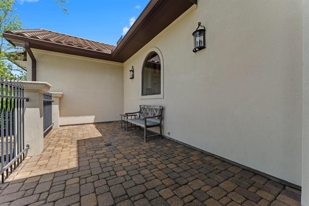 4631 Silver Jade Drive