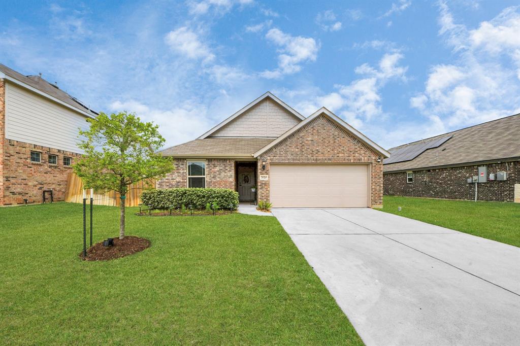 7020 Terra Lane, Manvel, Texas image 5