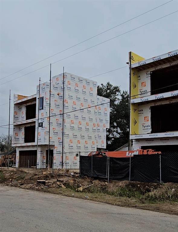 9022 Ferdinand Street, Houston, Texas image 5