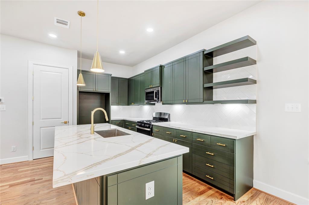 9428 Campbell Road #C, Houston, Texas image 5
