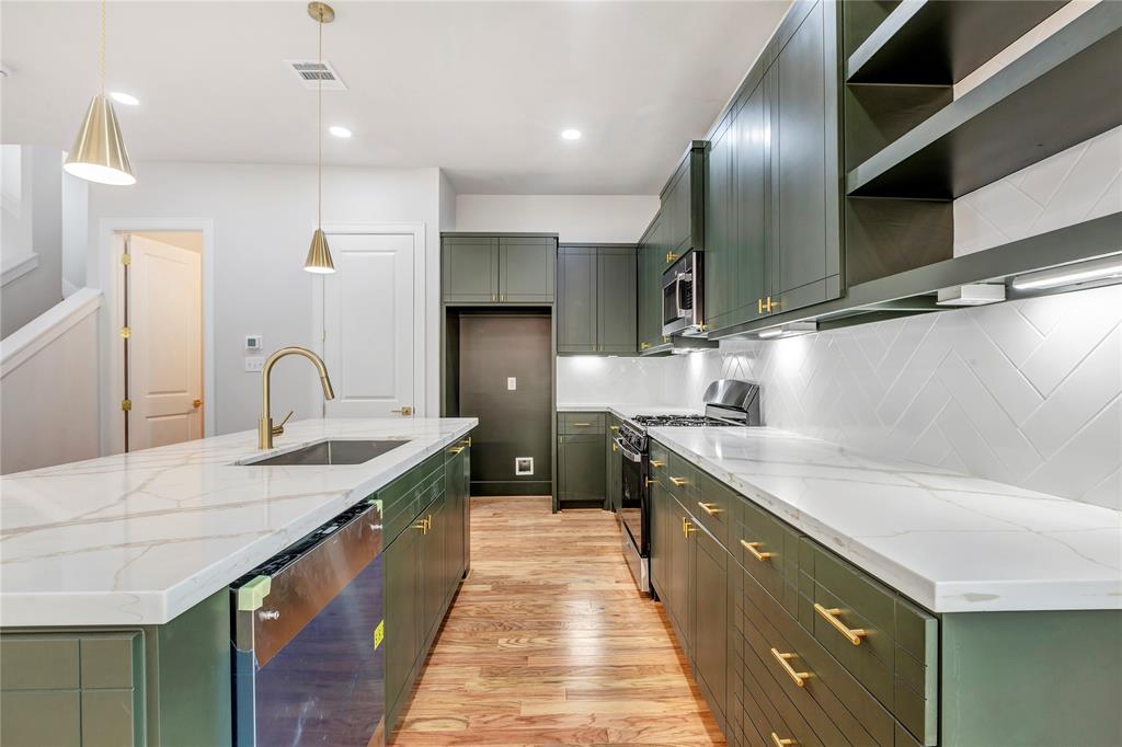 9428 Campbell Road #C, Houston, Texas image 7