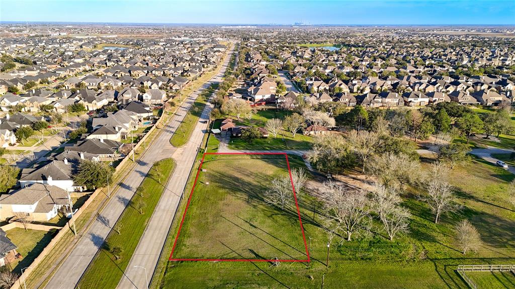 602 Sycamore Road, Richmond, Texas image 2