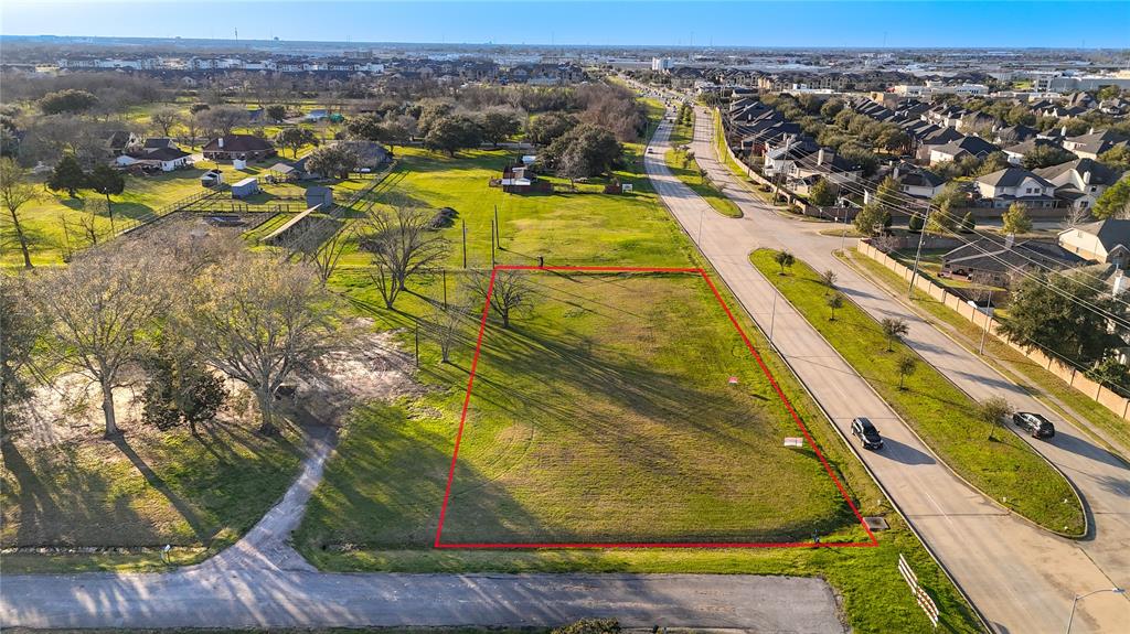 602 Sycamore Road, Richmond, Texas image 1