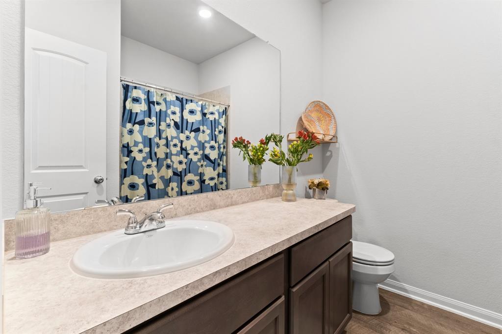 12259 N Chestnut Hills Drive, Conroe, Texas image 16