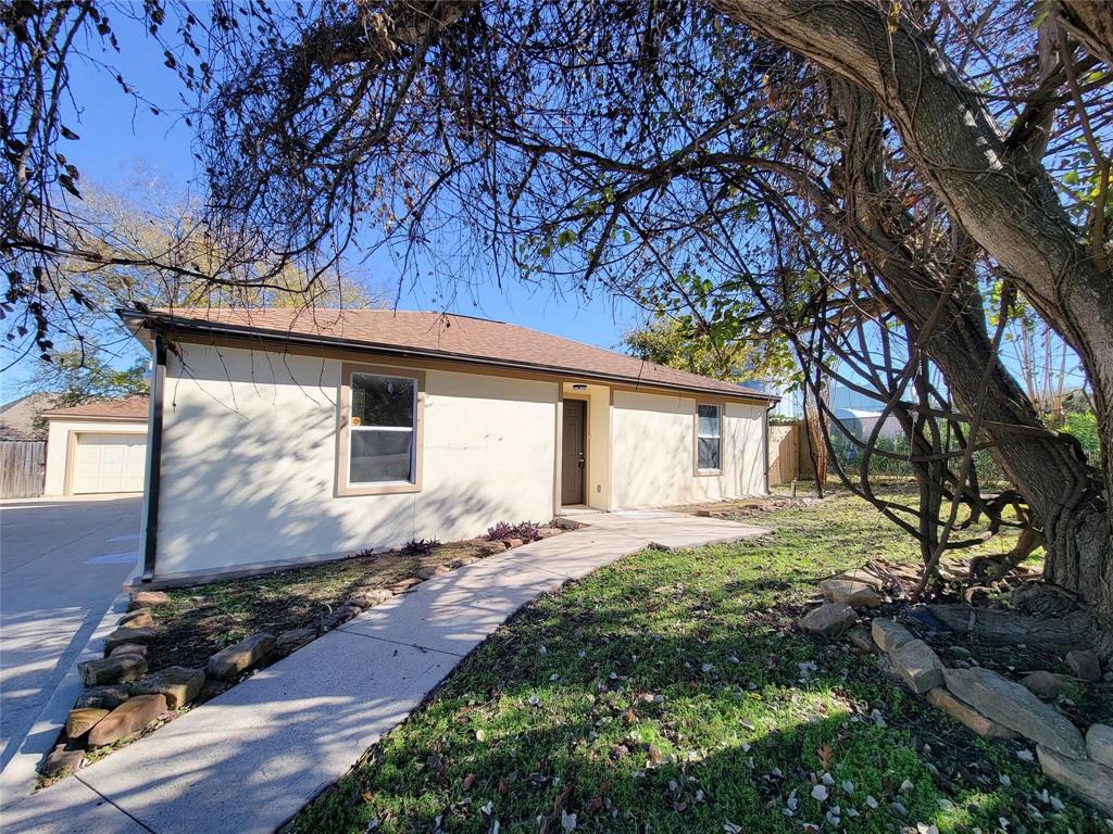 12510 Ridgecrest Drive, Willis, Texas image 2