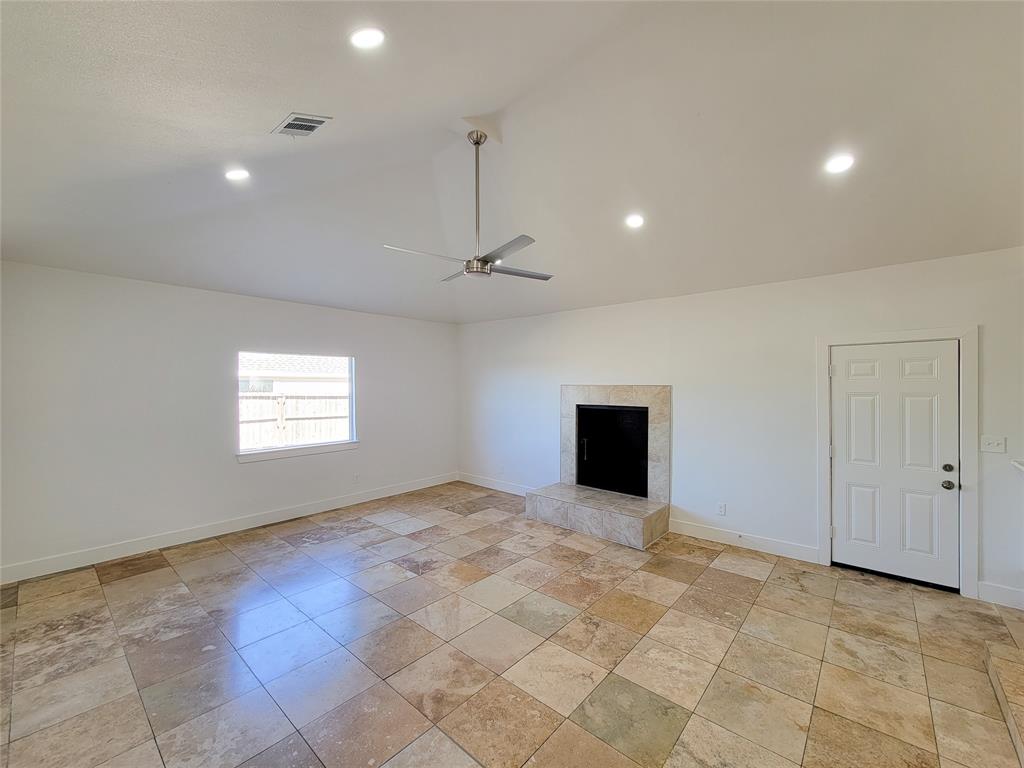 12510 Ridgecrest Drive, Willis, Texas image 10