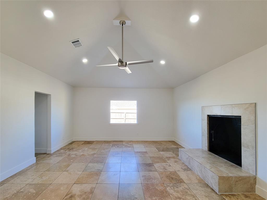 12510 Ridgecrest Drive, Willis, Texas image 12