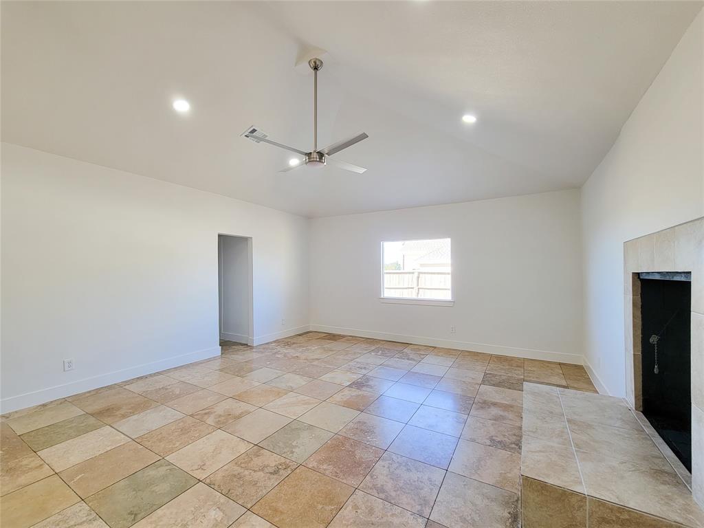 12510 Ridgecrest Drive, Willis, Texas image 14