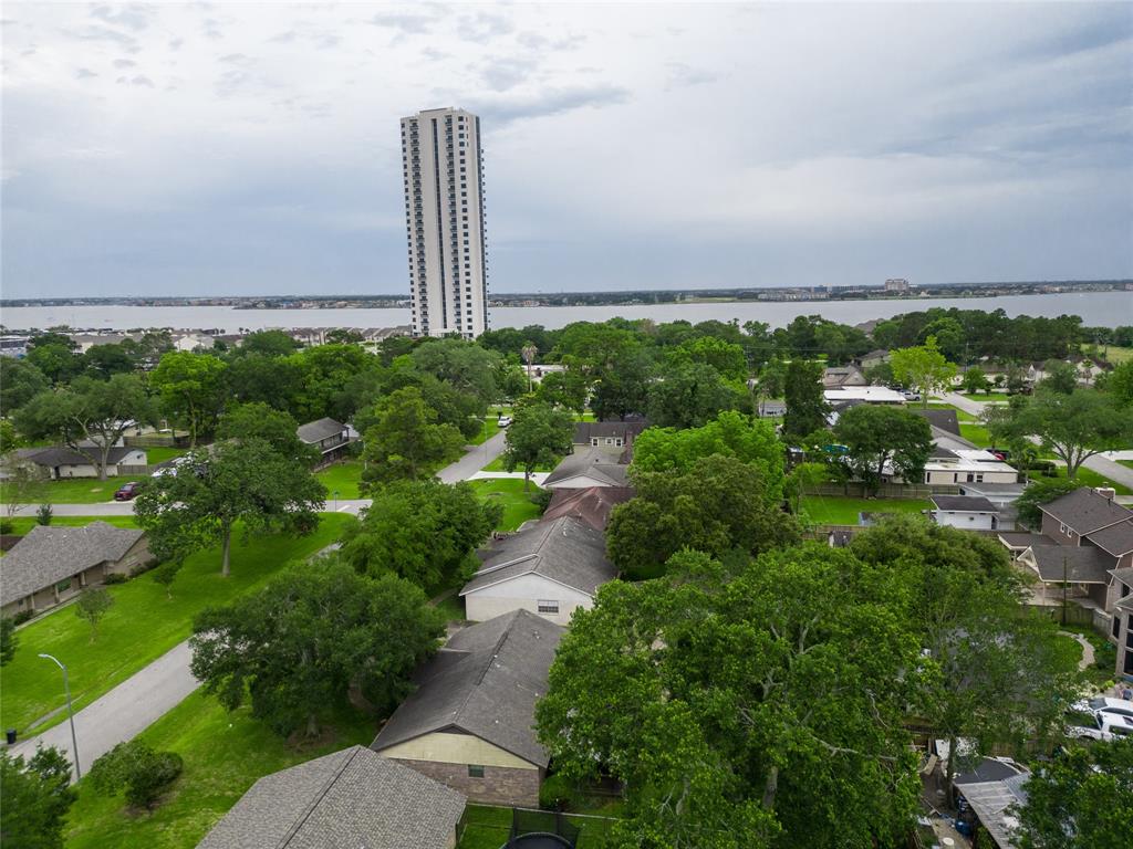 307 Shirleen Drive