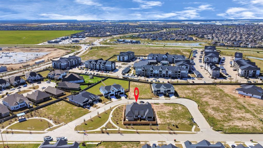 2319 Red Chip Lane, Katy, Texas image 4