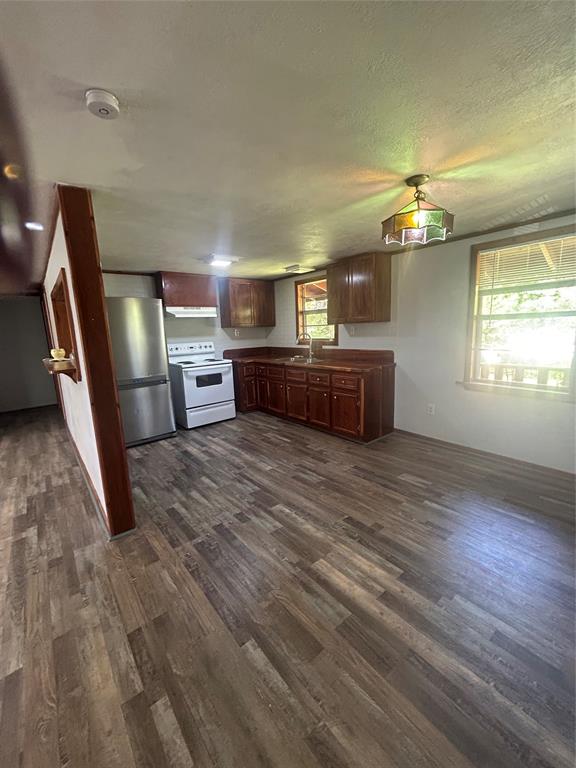 91 S Pavey Circle, New Waverly, Texas image 5