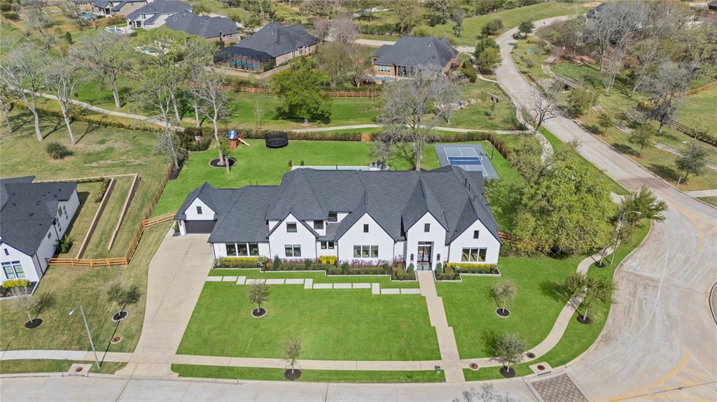 8419 Woods Hollow Trail