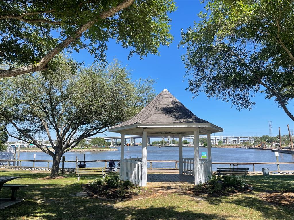 1207 N Shore Drive, Clear Lake Shores, Texas image 50