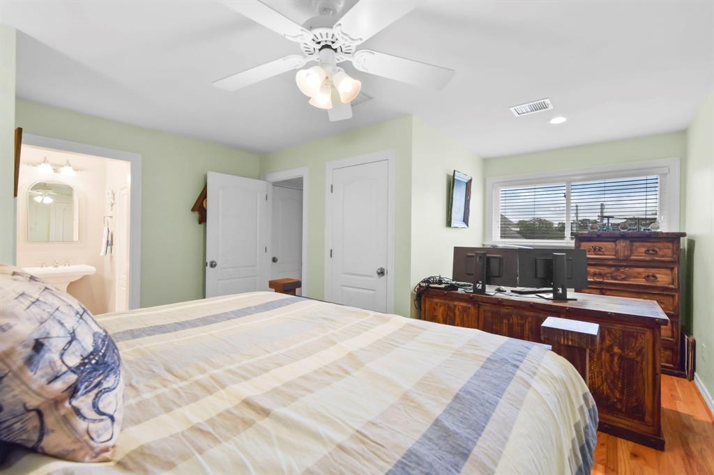 1207 N Shore Drive, Clear Lake Shores, Texas image 37