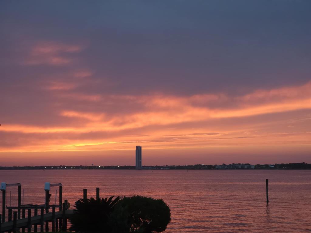 1207 N Shore Drive, Clear Lake Shores, Texas image 45