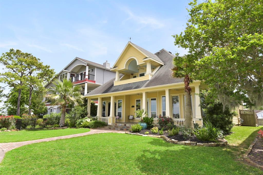 1207 N Shore Drive, Clear Lake Shores, Texas image 3
