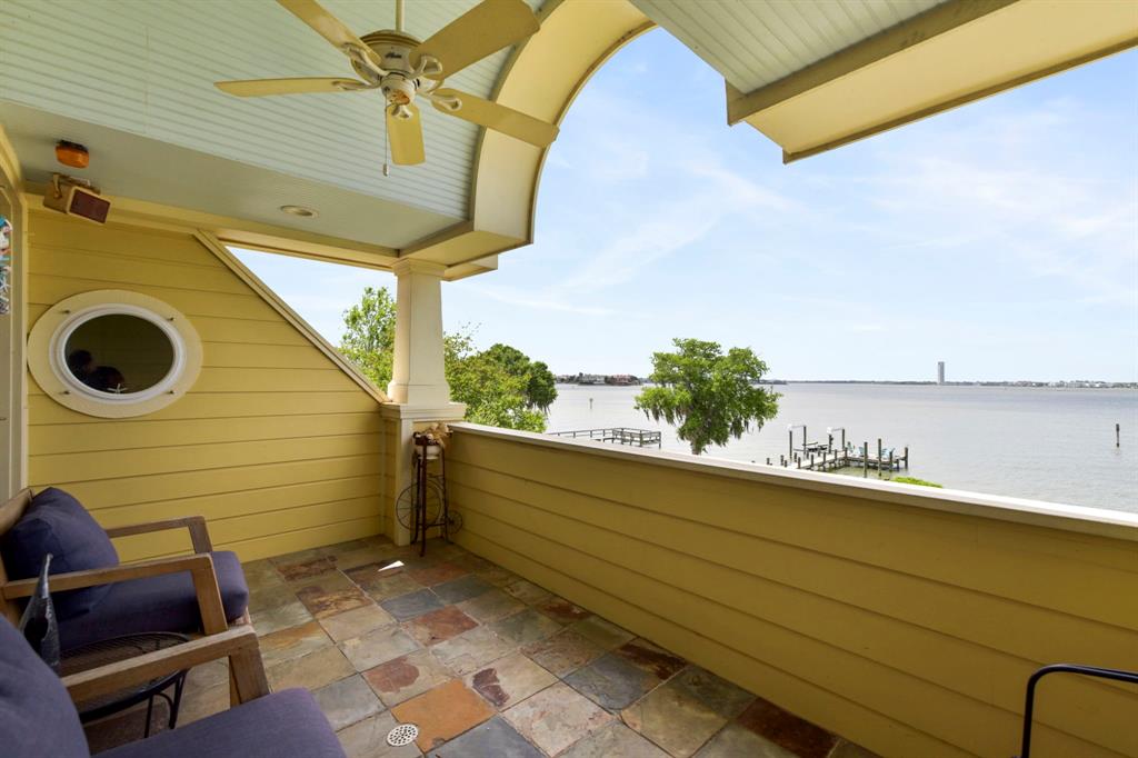 1207 N Shore Drive, Clear Lake Shores, Texas image 40