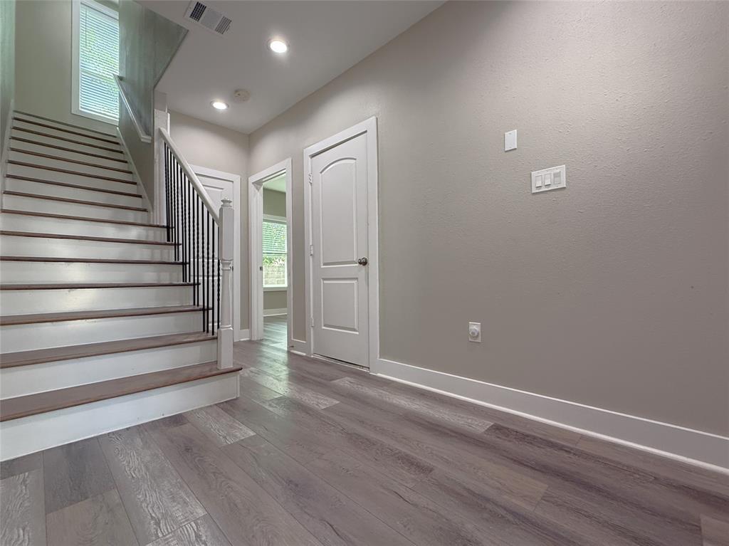 2123 Bidwell Drive