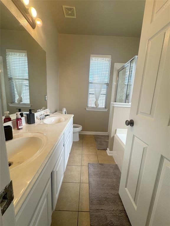 12902 Meadow Springs Drive, Pearland, Texas image 45