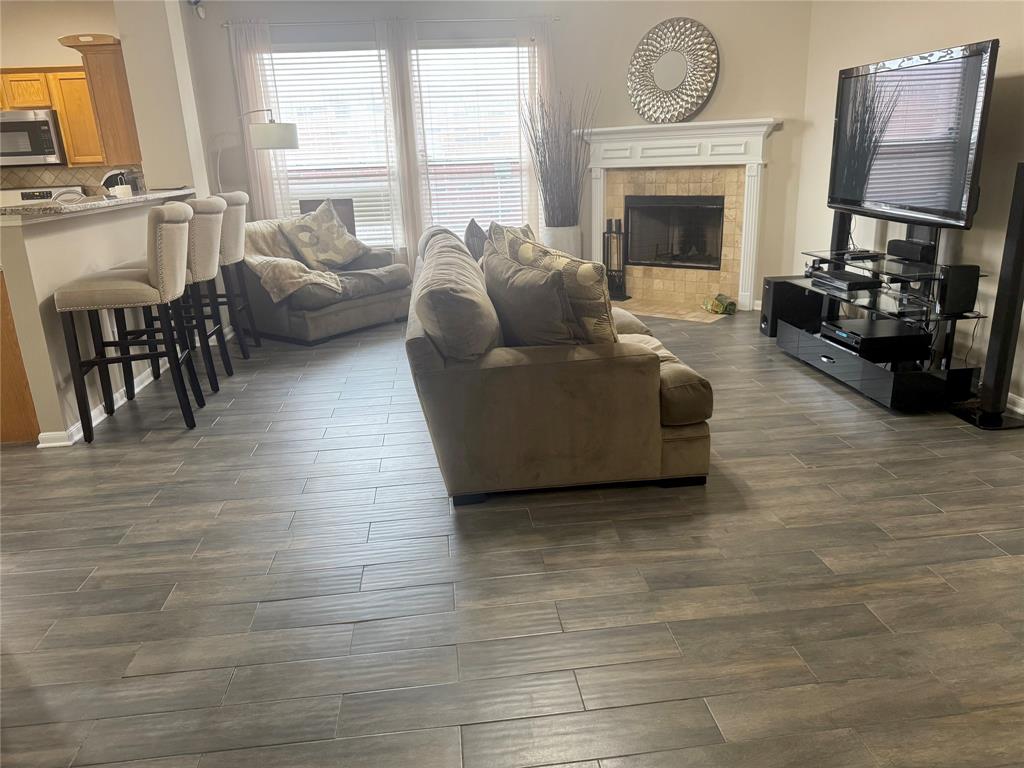 12902 Meadow Springs Drive, Pearland, Texas image 24