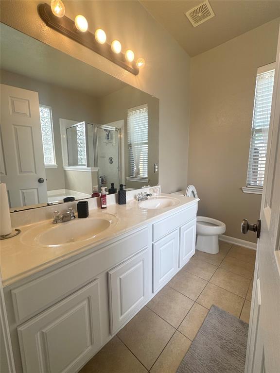 12902 Meadow Springs Drive, Pearland, Texas image 41