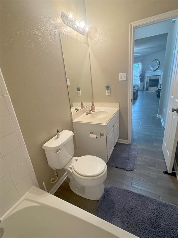 12902 Meadow Springs Drive, Pearland, Texas image 32