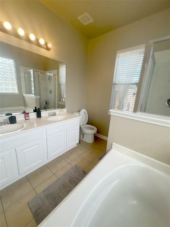 12902 Meadow Springs Drive, Pearland, Texas image 44