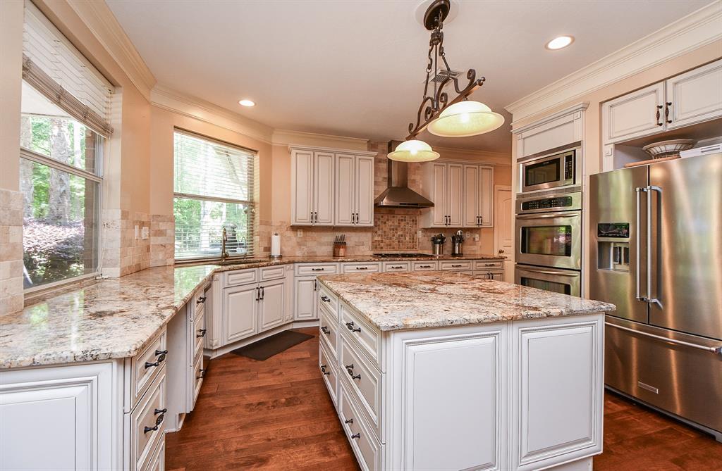 37703 Edgewater Drive, Pinehurst, Texas image 25