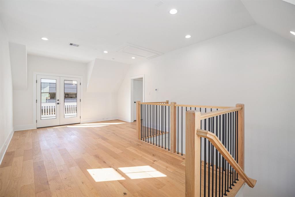 513 E 4th Street, Houston, Texas image 19