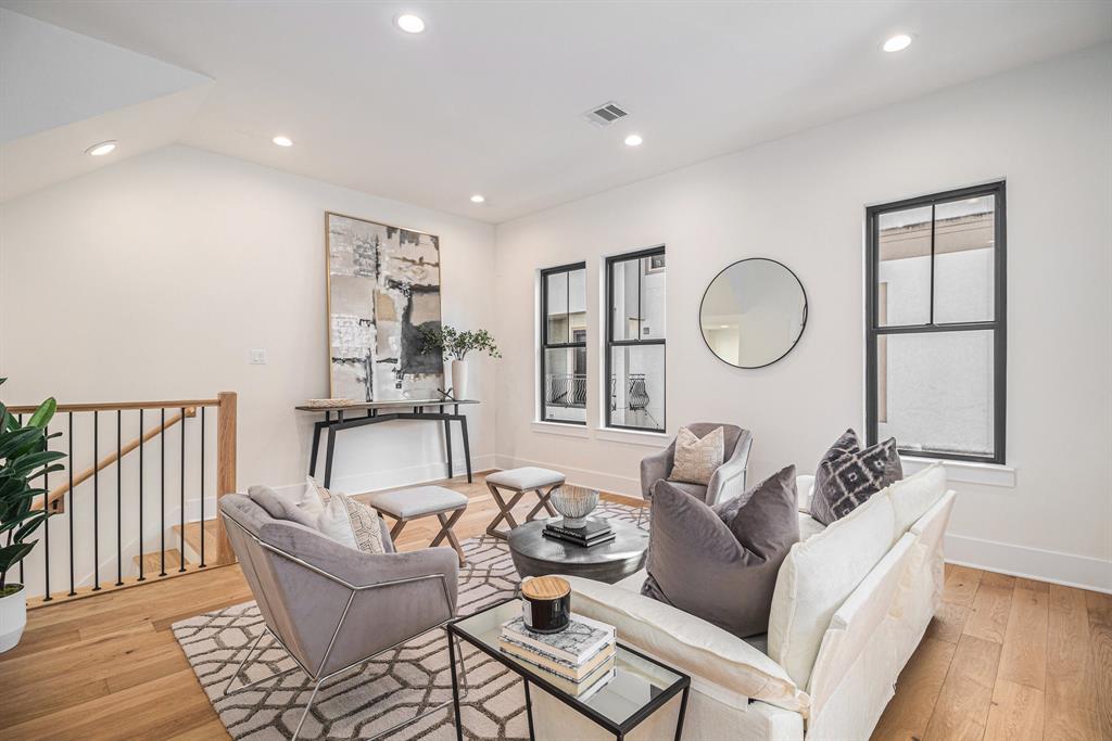 513 E 4th Street, Houston, Texas image 10