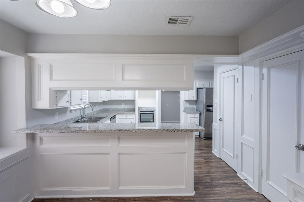 15807 Ripplewind Lane, Houston, Texas image 14
