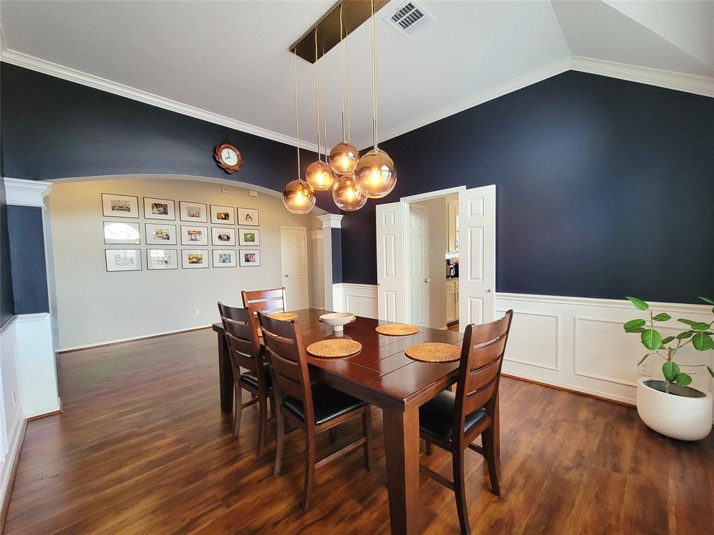 2310 Megellan Point Lane, Pearland, Texas image 6