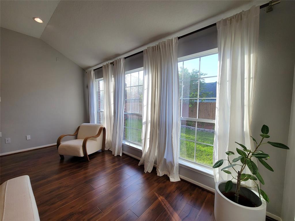 2310 Megellan Point Lane, Pearland, Texas image 13
