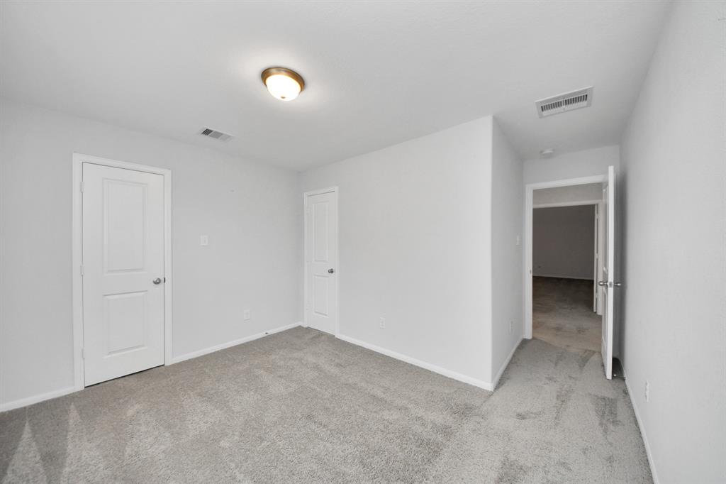 2326 Kelson Cove Drive, La Marque, Texas image 30