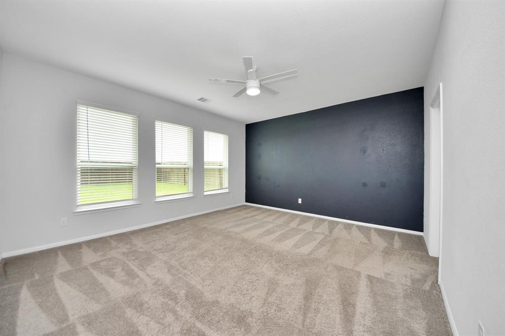 2326 Kelson Cove Drive, La Marque, Texas image 19