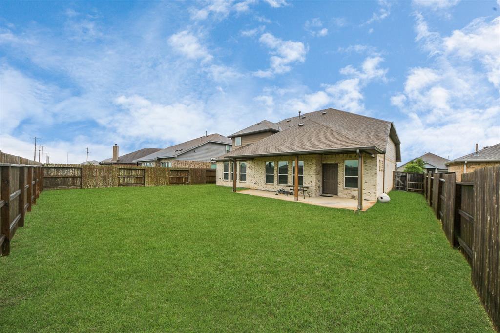 2326 Kelson Cove Drive, La Marque, Texas image 34