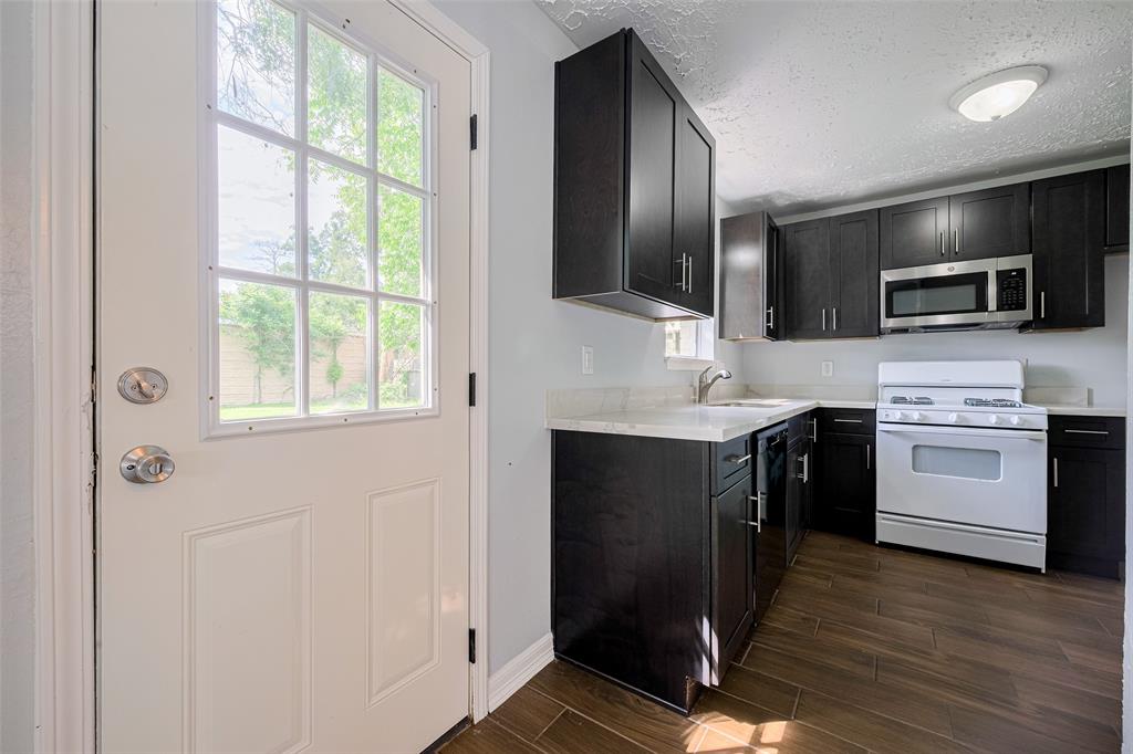 20101 Dawn Mist Drive, Humble, Texas image 10