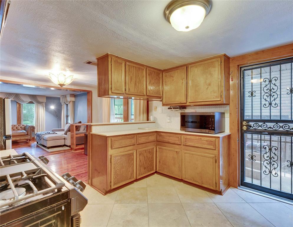 3104 E 14th Street, Austin, Texas image 8