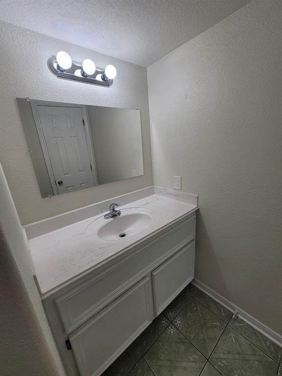 215 Post Office Street #1001, Galveston, Texas image 12