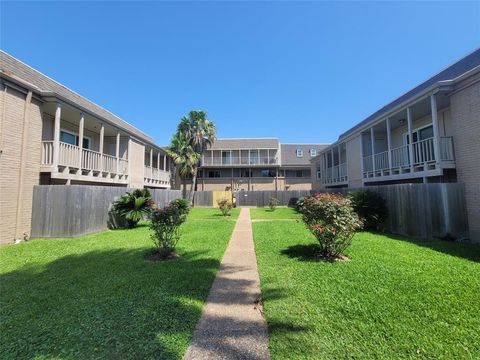 215 Post Office Street 1001 Galveston TX 77550