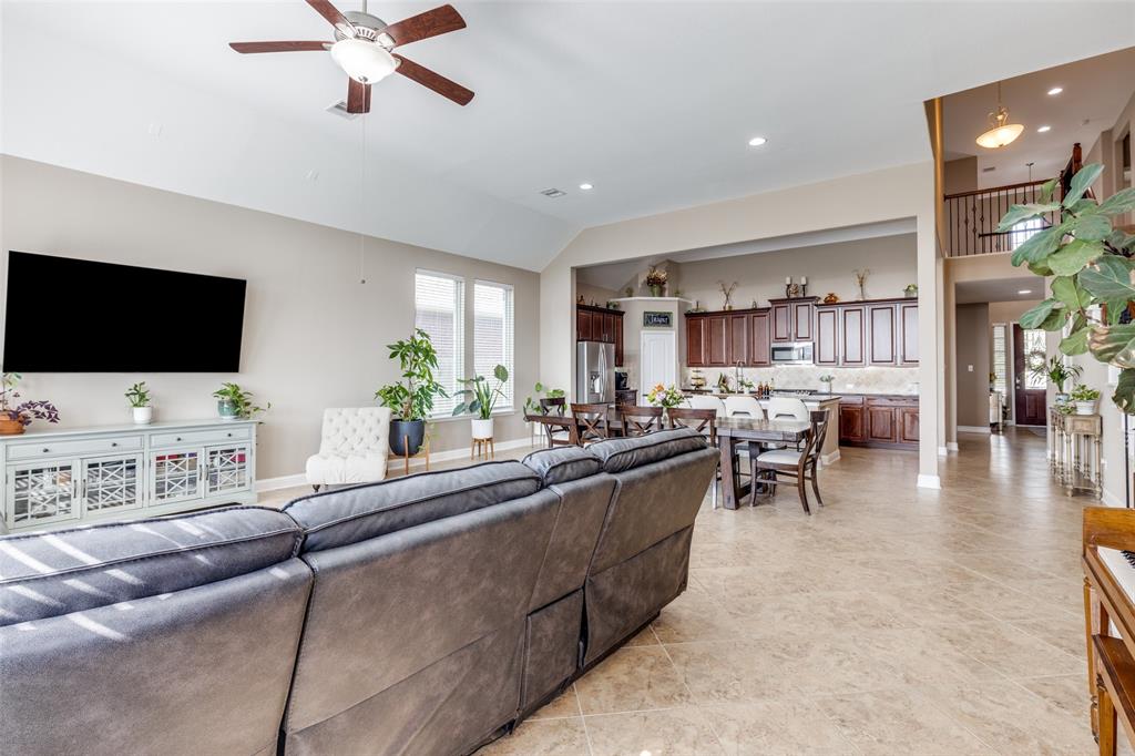 1610 Golden Taylor Drive, Pearland, Texas image 11