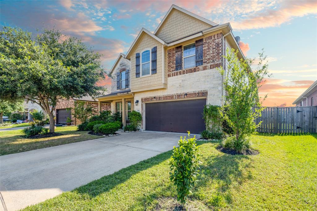 1610 Golden Taylor Drive, Pearland, Texas image 3