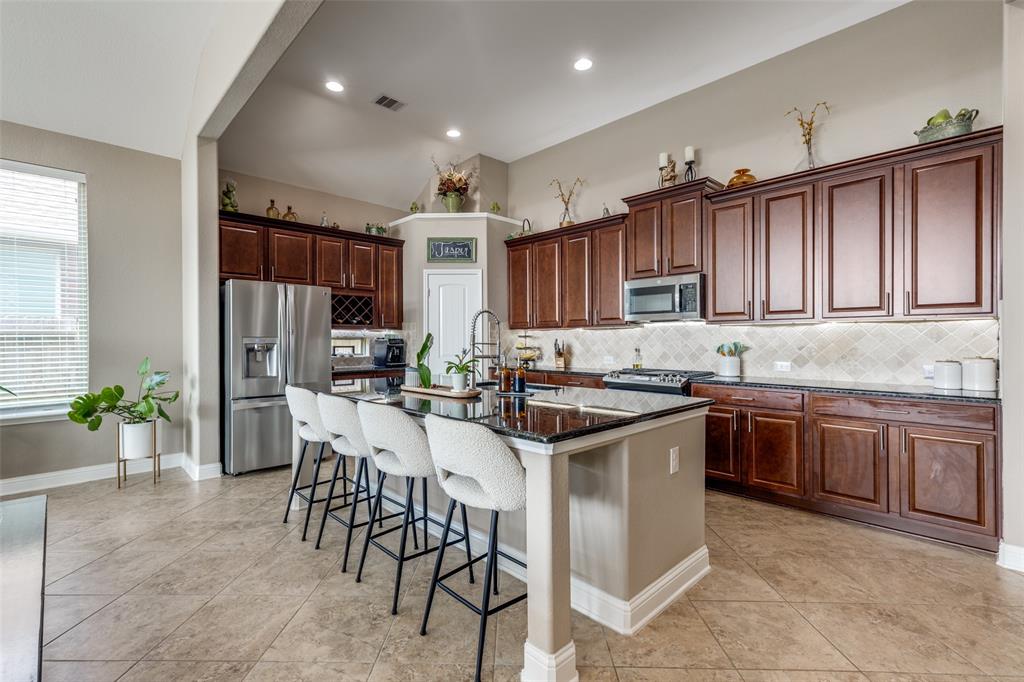 1610 Golden Taylor Drive, Pearland, Texas image 6
