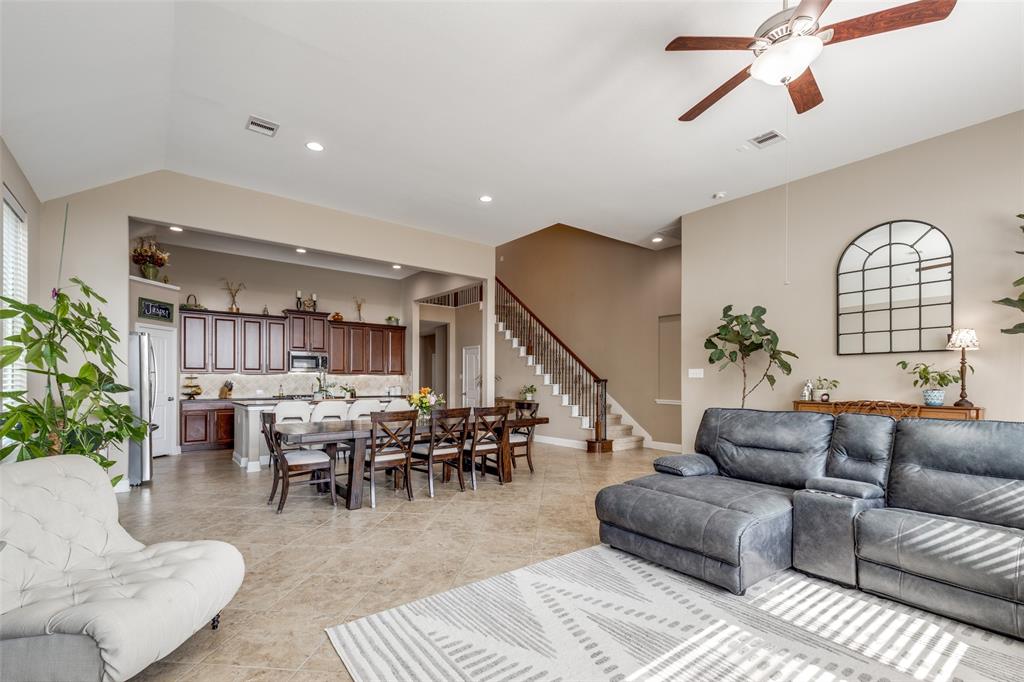 1610 Golden Taylor Drive, Pearland, Texas image 13