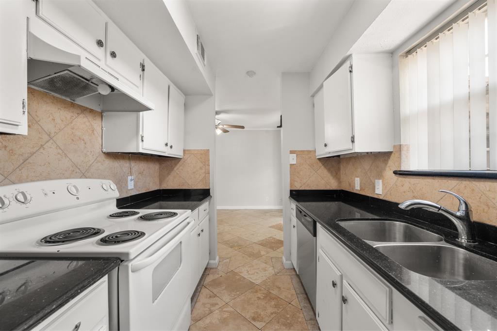 4166 Belle Park Drive #4166, Houston, Texas image 15