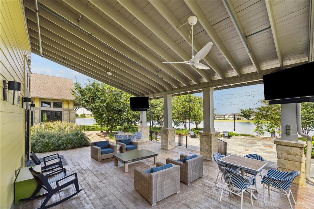 10203 Wylde Point Lane, Missouri City, Texas image 34