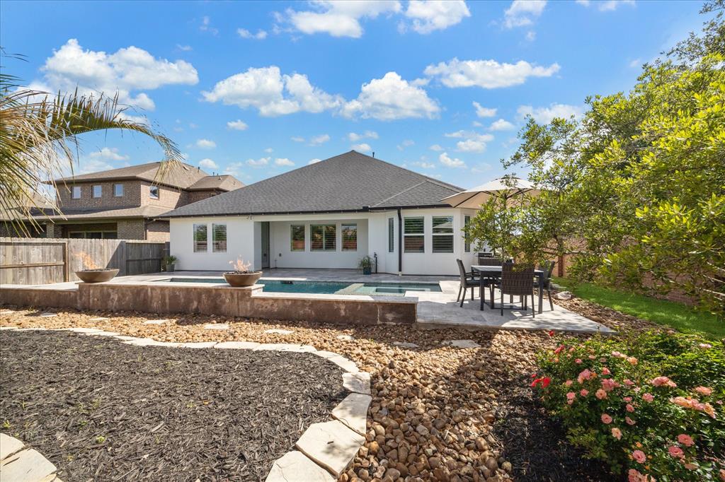 10203 Wylde Point Lane, Missouri City, Texas image 31
